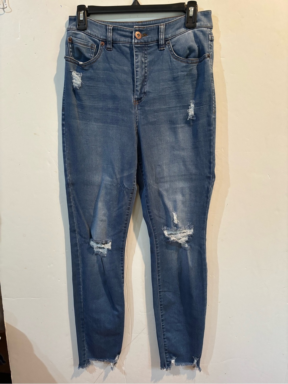 iNC Denim Essex Super Skinny Distressed Women’s Jeans - Blue 10/30